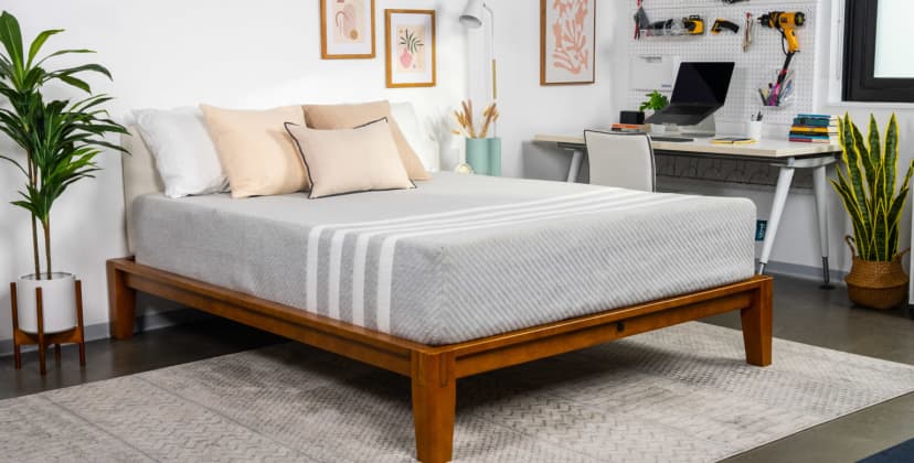 Best Mattress for Teenagers - Best Temperature-Regulating Mattress - Leesa Original Hybrid - 1