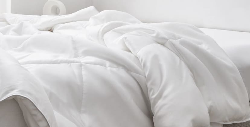Best Duvet Inserts of 2025 - Best Cooling - Sijo AiryWeight Eucalyptus Comforter