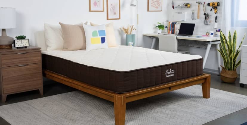 Best Medium Firm Mattress - Best Mattress for Combination Sleepers - Sweet Zzz Honey Hybrid Mattress
